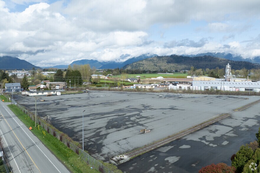 More Photos Of 44555 S Sumas Rd, Chilliwack Land For Lease