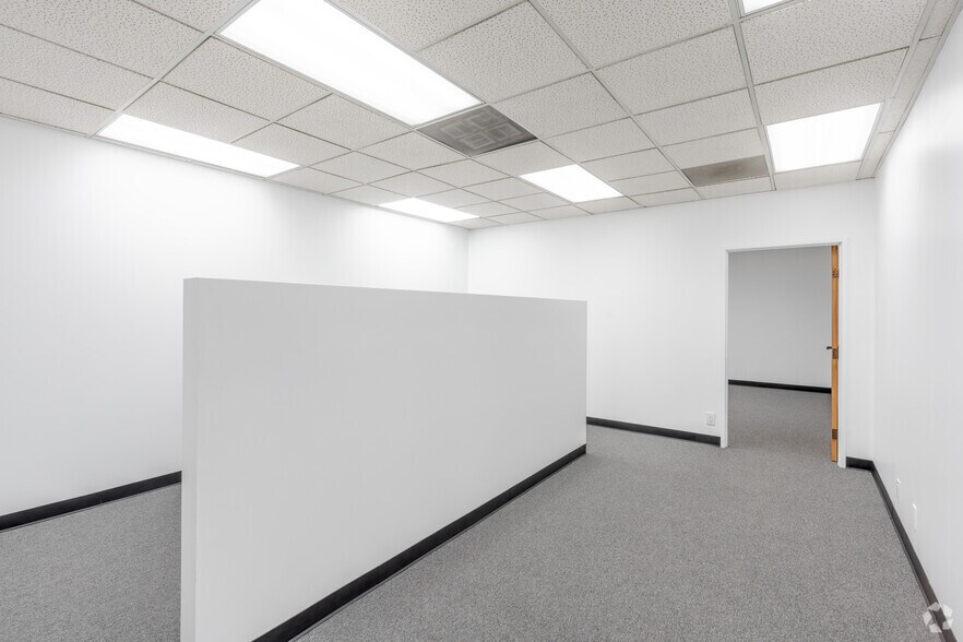 More Photos Of 750 N Diamond Bar Blvd, Diamond Bar Office For Sale