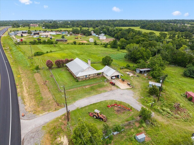 More Photos Of 17645 Highway 6, Navasota Land For Sale
