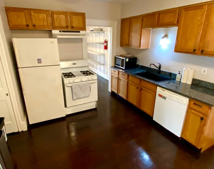 More Photos Of 78 San Marcos St, Austin Office Residential For Lease