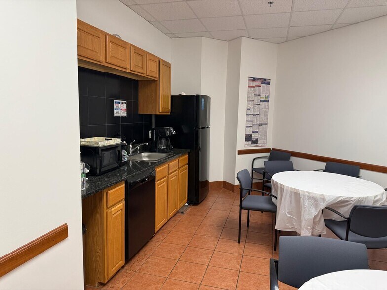 More Photos Of 2050 Route 27, North Brunswick Office For Lease