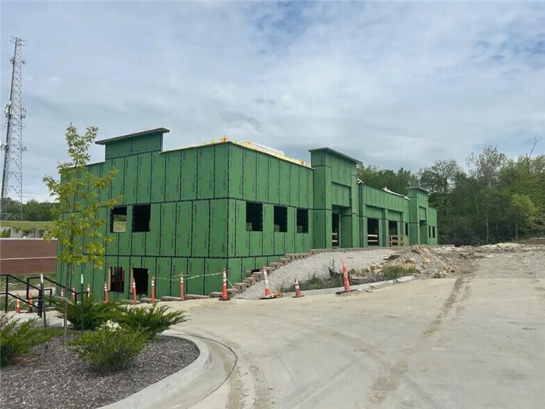 More Photos Of 850 Haines Rd, Liberty Office For Lease