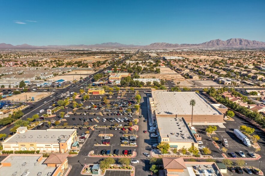 More Photos Of 2943-3073 W Craig Rd, North Las Vegas Unknown For Lease