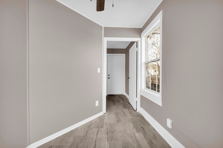 More Photos Of 817 College St, Columbus Multifamily For Sale