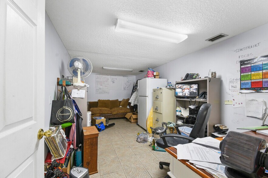 More Photos Of 1324 Mattie St, Saint Augustine Warehouse For Sale