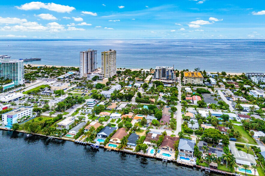 More Photos Of 3308 SE 3rd St, Pompano Beach Specialty For Sale