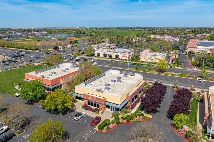 More Photos Of 2250 Del Paso Rd, Sacramento Unknown For Lease