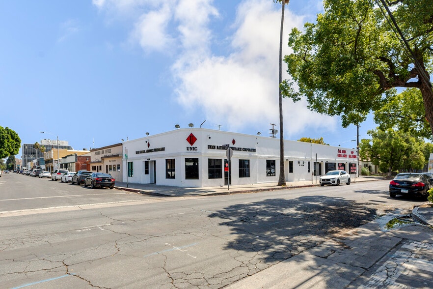 More Photos Of 14554-14560 Friar St, Van Nuys Freestanding For Sale