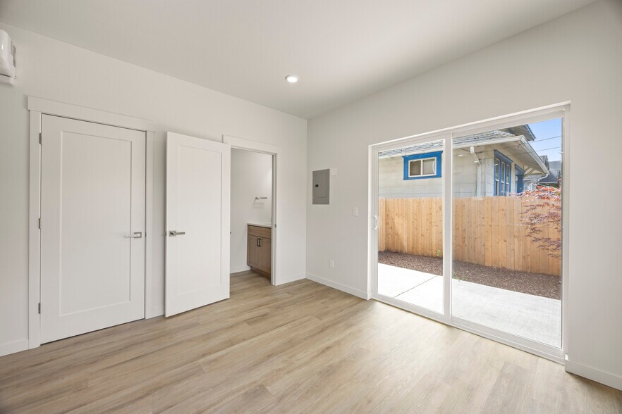 More Photos Of 5860 N Missouri Ave, Portland Apartments For Sale