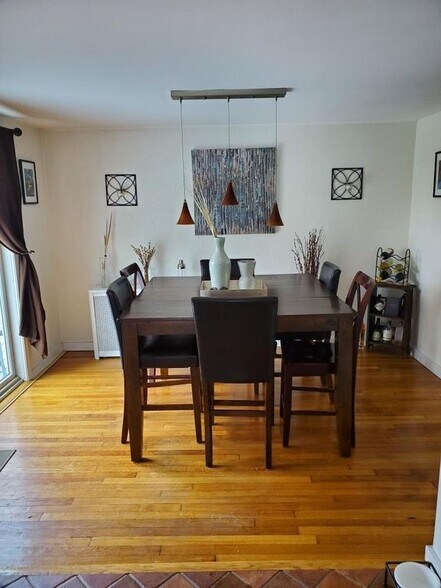 More Photos Of , Quincy Specialty For Sale