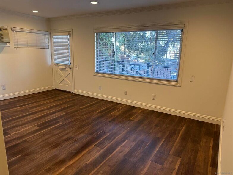More Photos Of 9627-9639 Grossmont Summit Dr, La Mesa Medical For Lease