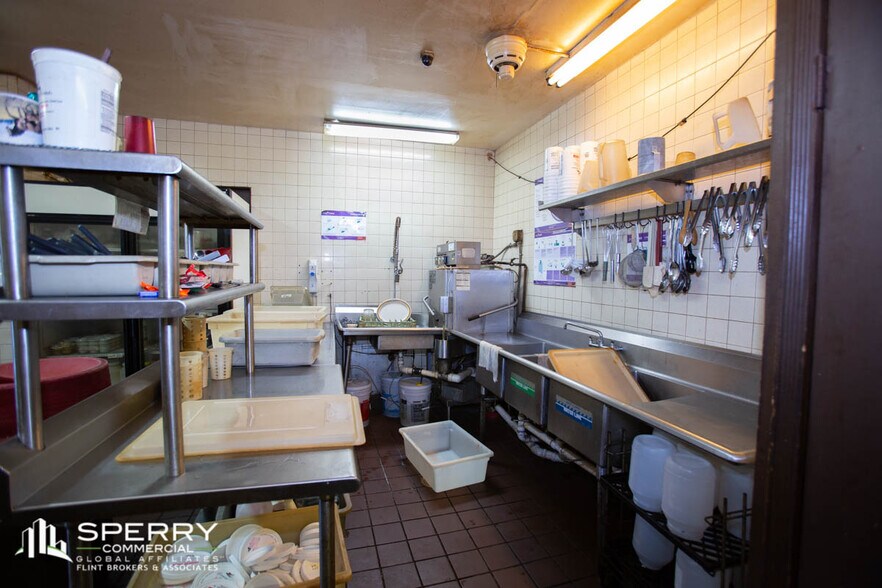 More Photos Of 49XX Babcock St NE, Palm Bay Restaurant For Sale