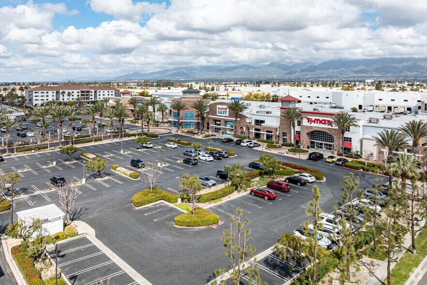 More Photos Of 11530-11570 4th St, Rancho Cucamonga Unknown For Lease