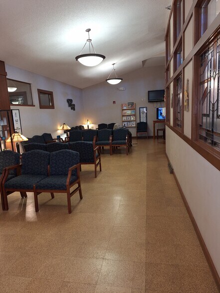 More Photos Of 1601 Lafayette Rd, Crawfordsville Office For Lease