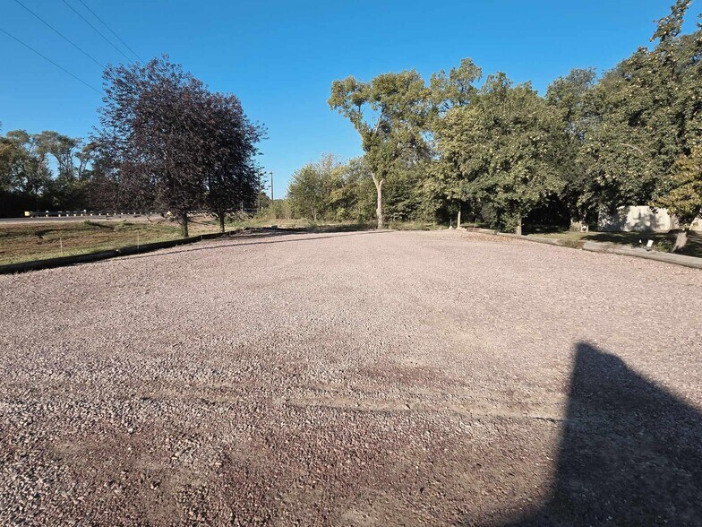 More Photos Of 44368 309th St, Mission Hill Restaurant For Sale