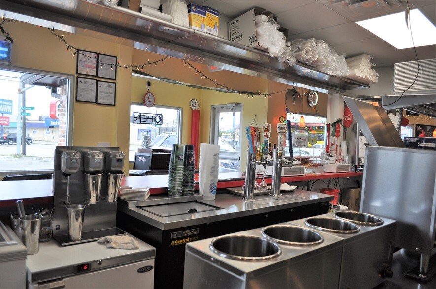 More Photos Of 723 Telephone Rd, Houston Restaurant For Sale