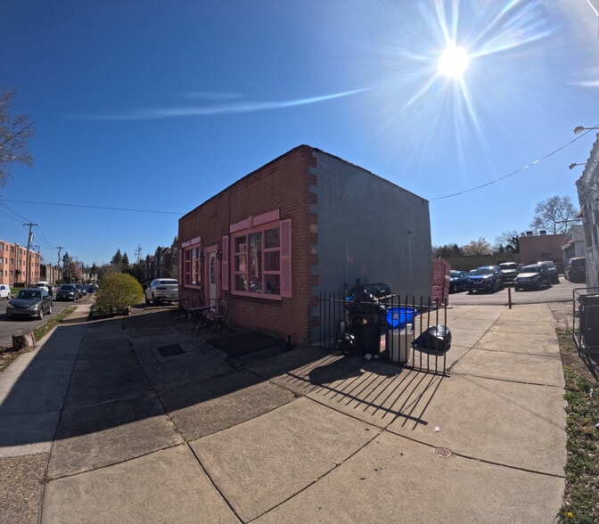 More Photos Of 5000-02 City Ave, Philadelphia Freestanding For Sale