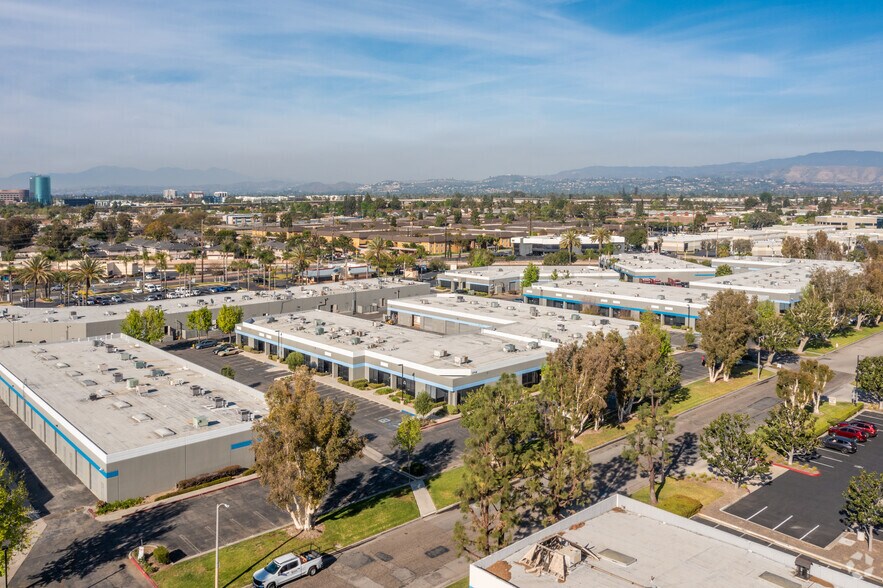 More Photos Of 1715 E Wilshire Ave, Santa Ana Flex For Sale