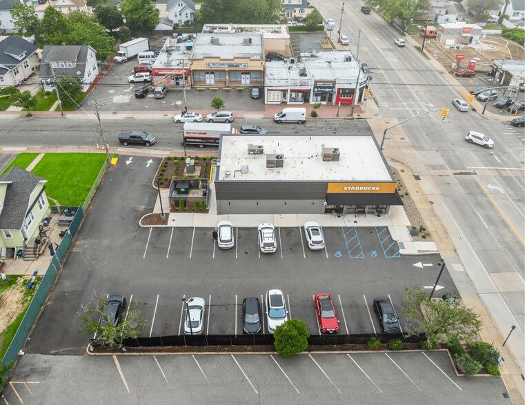 More Photos Of 168 Atlantic Ave, Freeport Fast Food For Sale