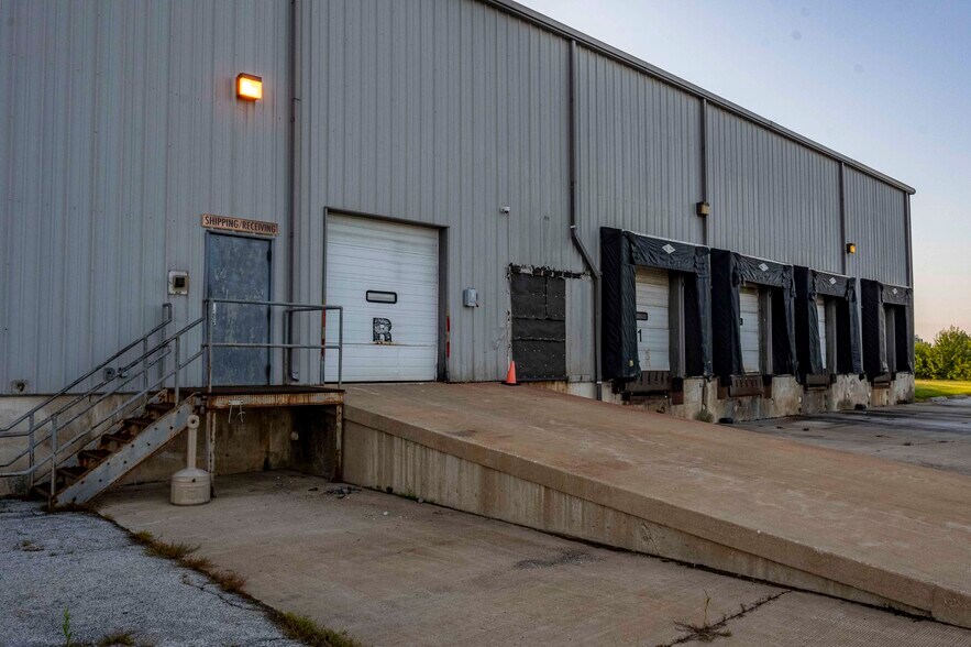 More Photos Of 1 Rooster Way, Barry Industrial For Sale