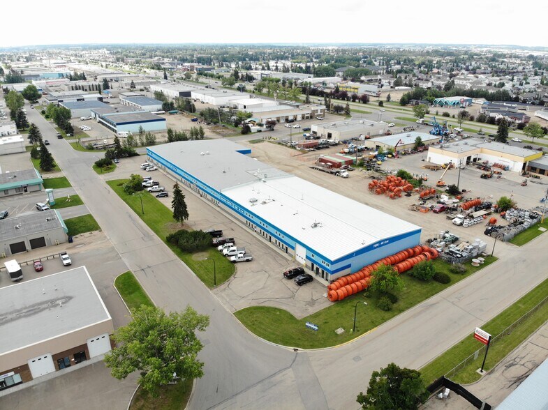 Primary Photo Of 7896 49 Ave, Red Deer Warehouse For Sale