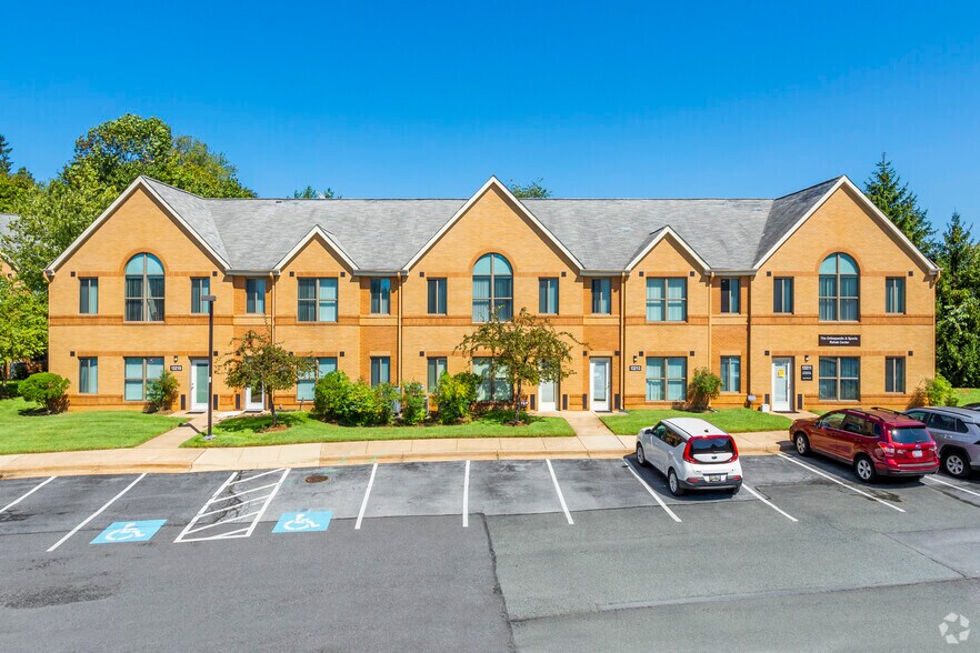 More Photos Of 13217-19821 Executive Park Ter, Germantown Medical For Lease