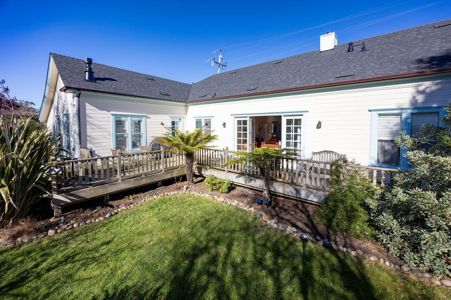 More Photos Of 393 Stage Rd, Pescadero Hospitality For Sale