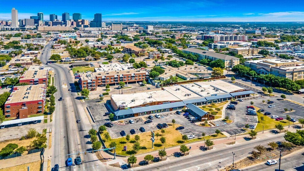 More Photos Of 504-604 E Rosedale St, Fort Worth Unknown For Lease