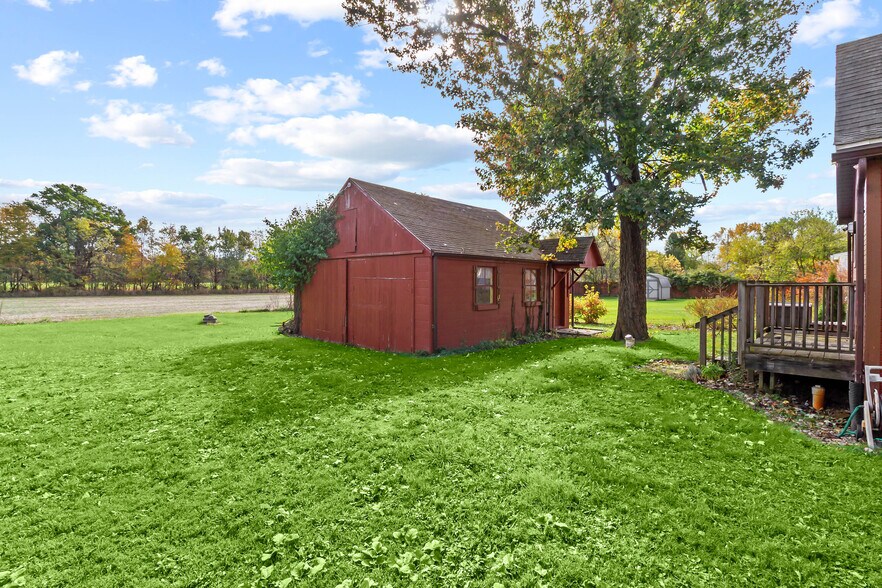 More Photos Of 54 S Main St, Magnetic Springs Restaurant For Sale