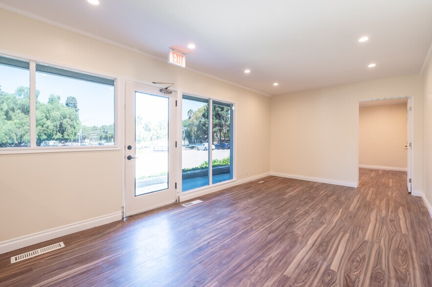 More Photos Of 26510-26516 Crenshaw Blvd, Rolling Hills Medical For Lease