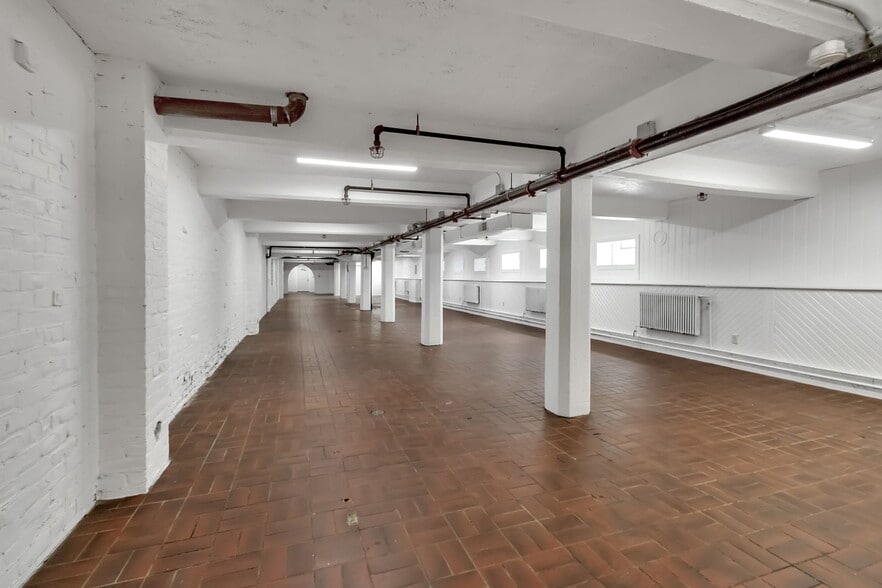 More Photos Of 84 Sweeney St, North Tonawanda Apartments For Lease