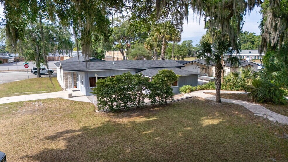 More Photos Of 6108 Arlington Rd, Jacksonville Office For Sale