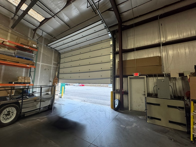 More Photos Of 1345 Taylor Farm Rd, Virginia Beach Warehouse For Lease