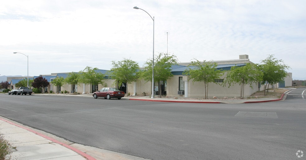 More Photos Of 1101 Industrial Rd, Boulder City Warehouse For Lease