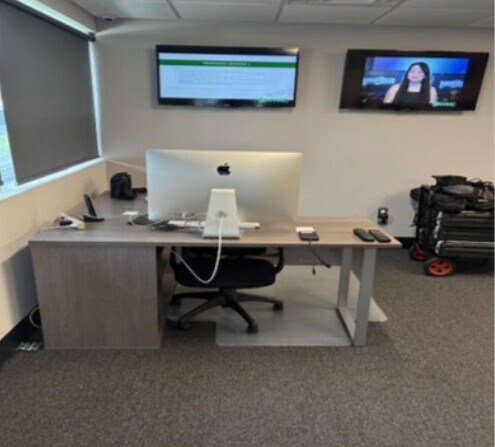 More Photos Of 15 Perwal St, Westwood Warehouse For Sale