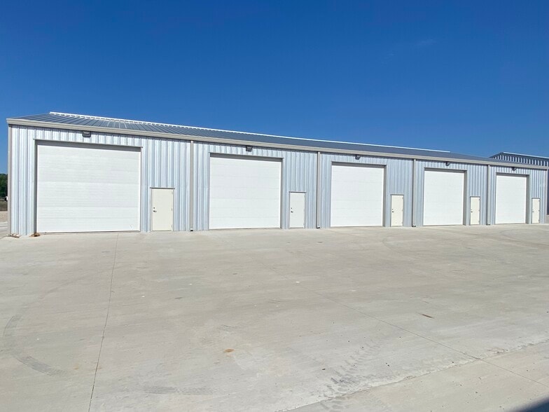 More Photos Of 5892 County Road 471, McKinney Unknown For Lease