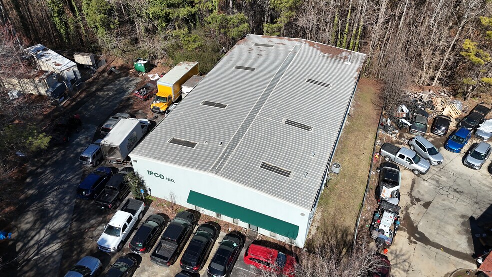 More Photos Of 250 Buxton Ct, Lilburn Distribution For Sale