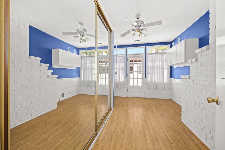 More Photos Of 4381-4385 Overland Ave, Culver City Office Residential For Lease