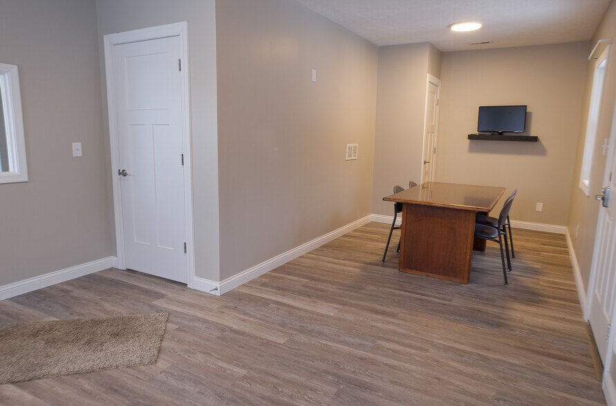 More Photos Of 1200 Main St, Lafayette Storefront Retail Office For Lease