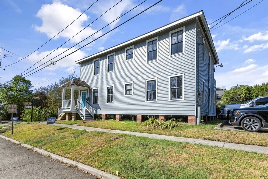 More Photos Of 533 Europe St, Baton Rouge Office For Sale