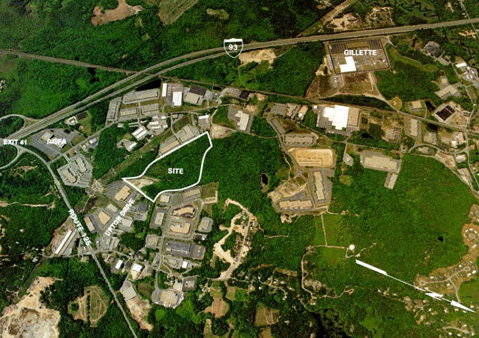 More Photos Of 37 Upton Dr, Wilmington Flex For Sale