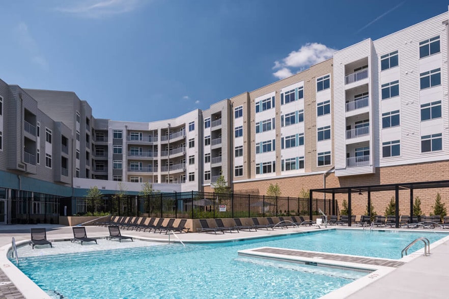 More Photos Of 8010 Gramercy Blvd, Rockville Apartments For Lease