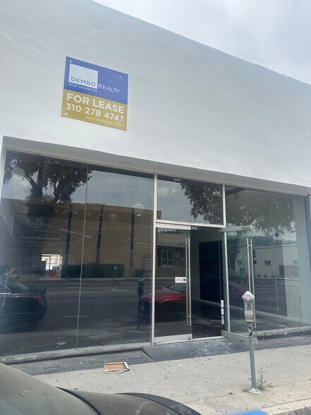 Primary Photo Of 7922-7924 Melrose Ave, Los Angeles Storefront For Lease