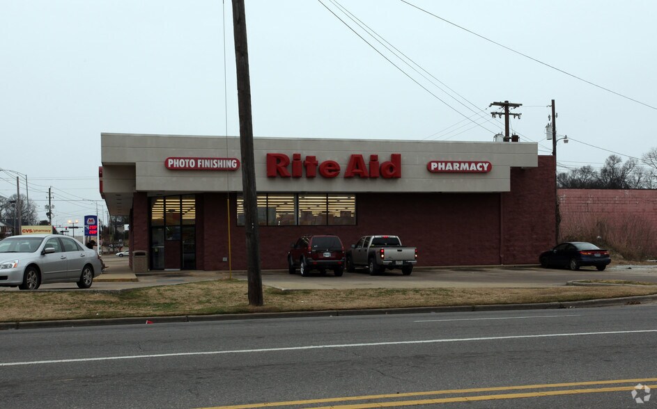 More Photos Of 3206 15th St, Tuscaloosa Drugstore For Lease
