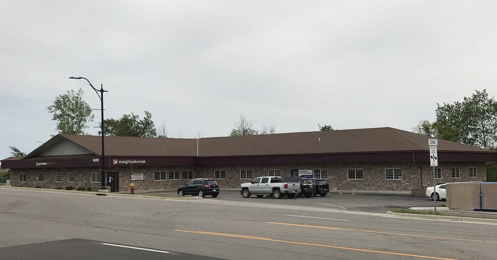 More Photos Of 1428 2nd St N, Sauk Rapids Medical For Lease