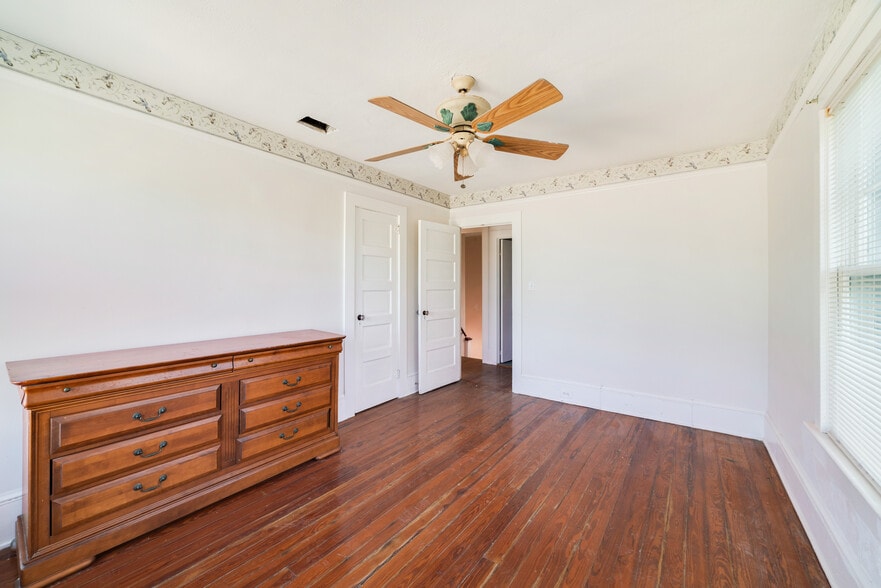 More Photos Of 415 Braddock Ave, Daytona Beach Multifamily For Sale