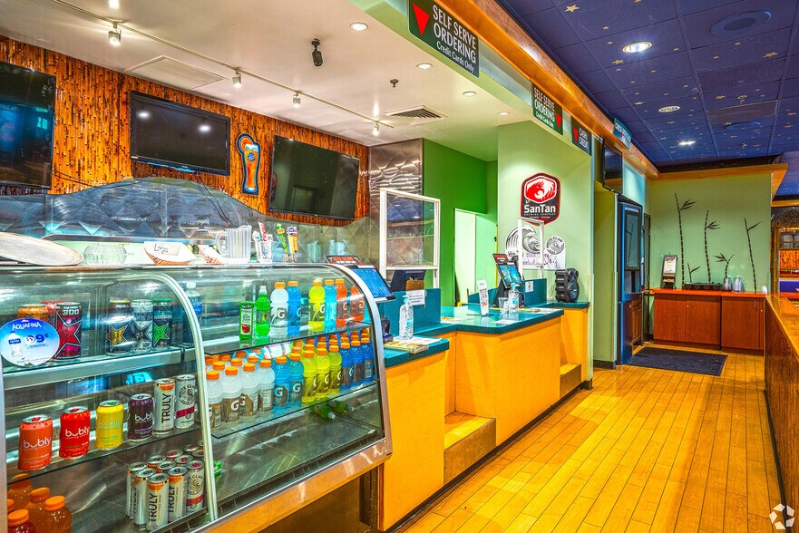 More Photos Of 6919 W Ray Rd, Chandler Freestanding For Lease