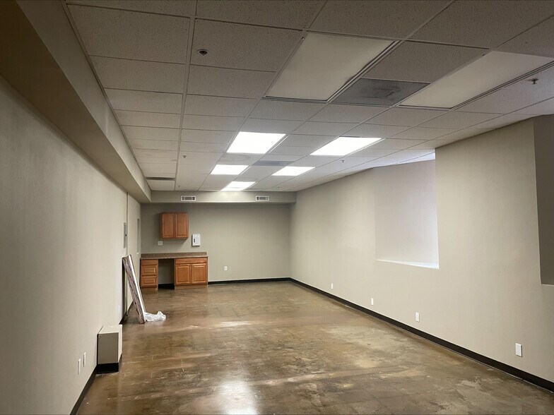 More Photos Of 1006 H St, Modesto Medical For Lease