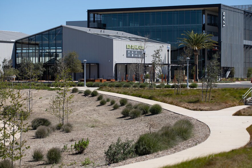 More Photos Of 1735 Flight Way, Tustin Office For Lease