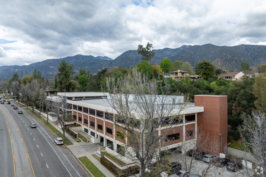 More Photos Of 600 N Rosemead Blvd, Pasadena Office For Sale